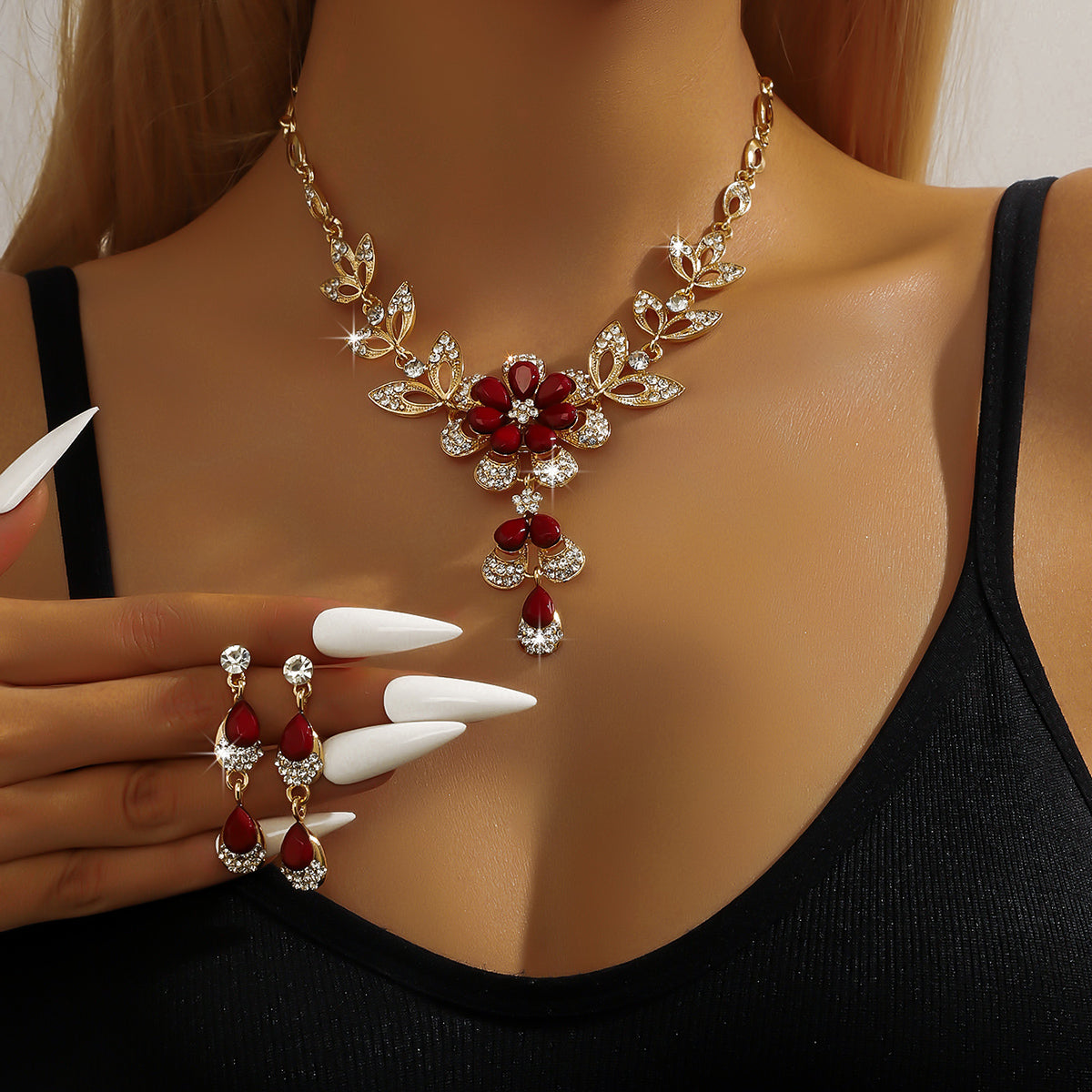 Exaggerate Retro Alloy Rhinestone Floral Resin Necklace And Earrings 80803603